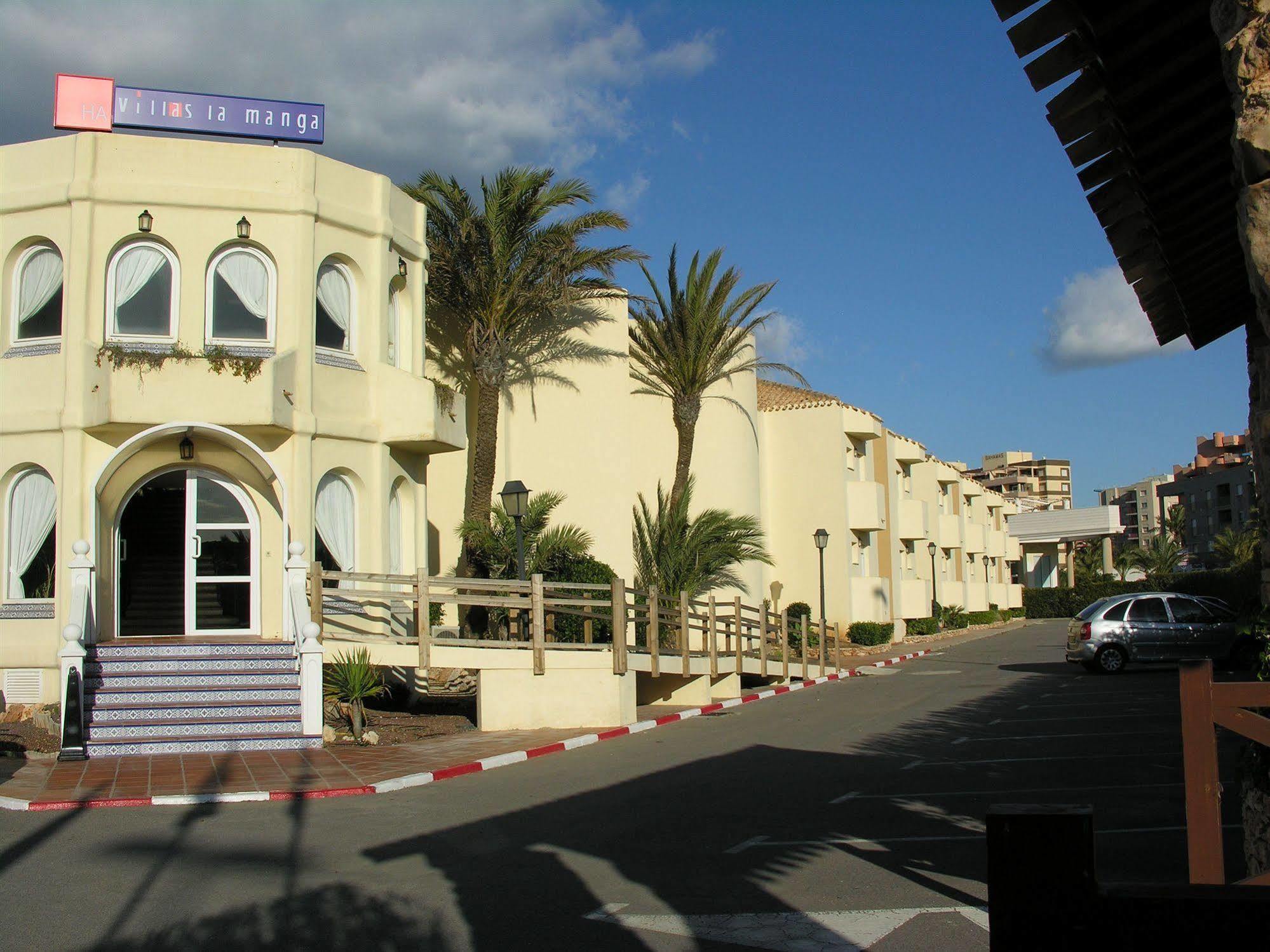 Aparthotel Villas La Manga מראה חיצוני תמונה